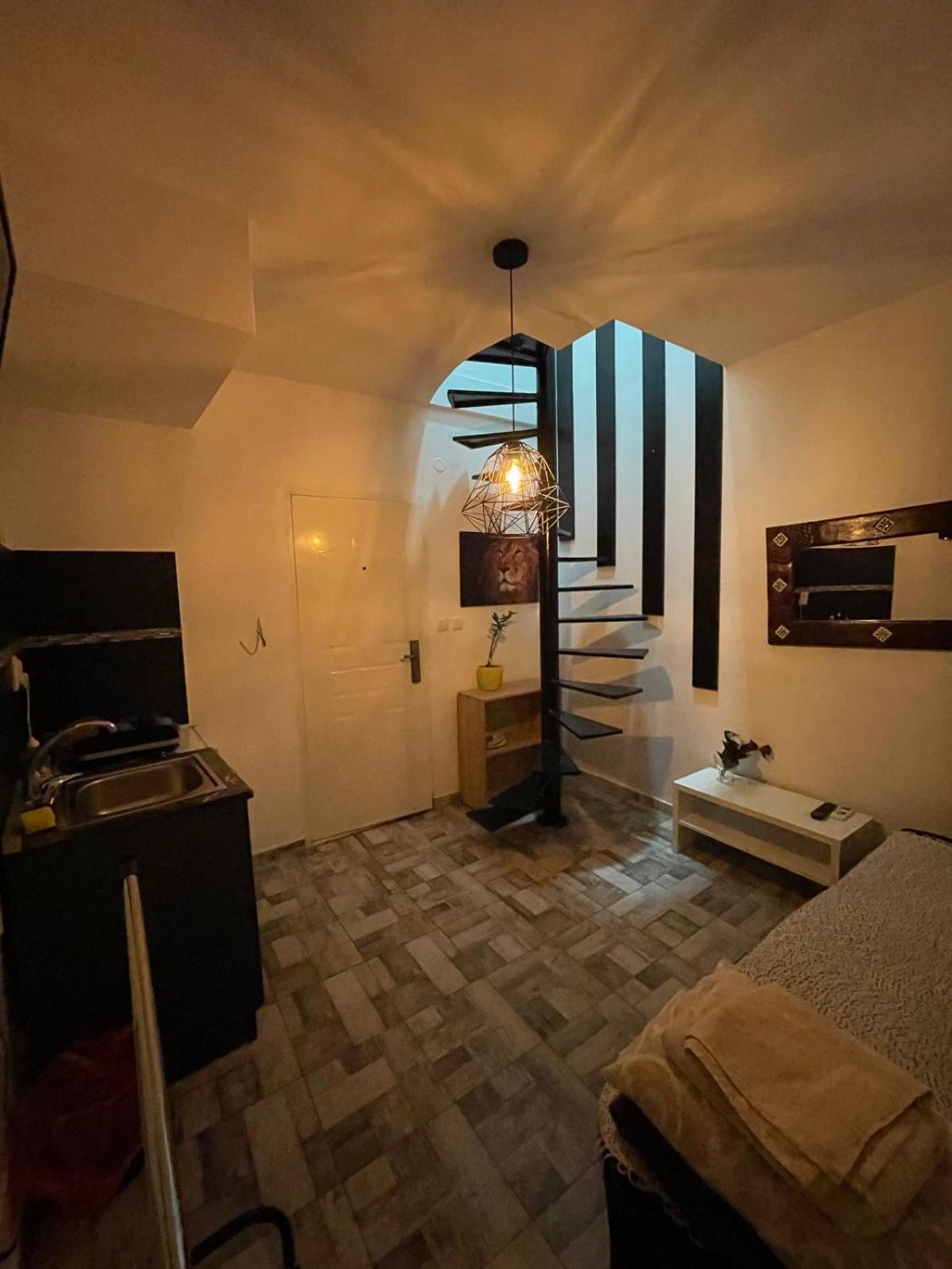 Airport Apartments Belgrado Kamer foto